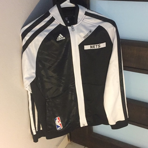 nets warm up jacket